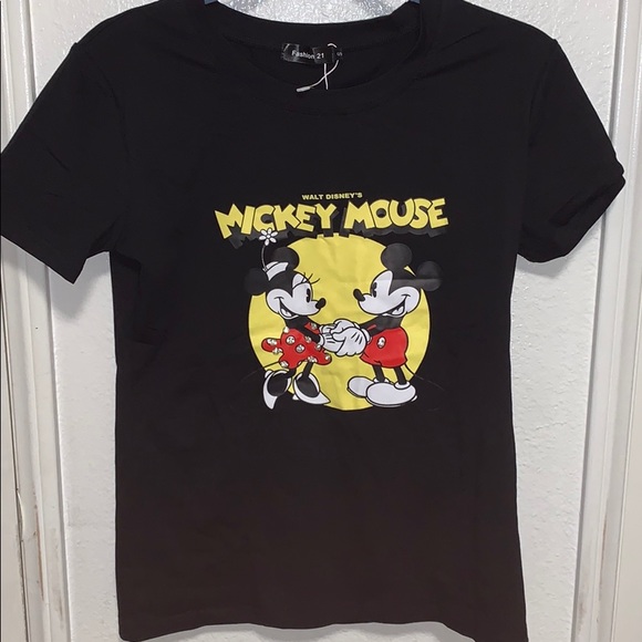 Mickey and Minnie black T Shirt - Picture 2 of 2